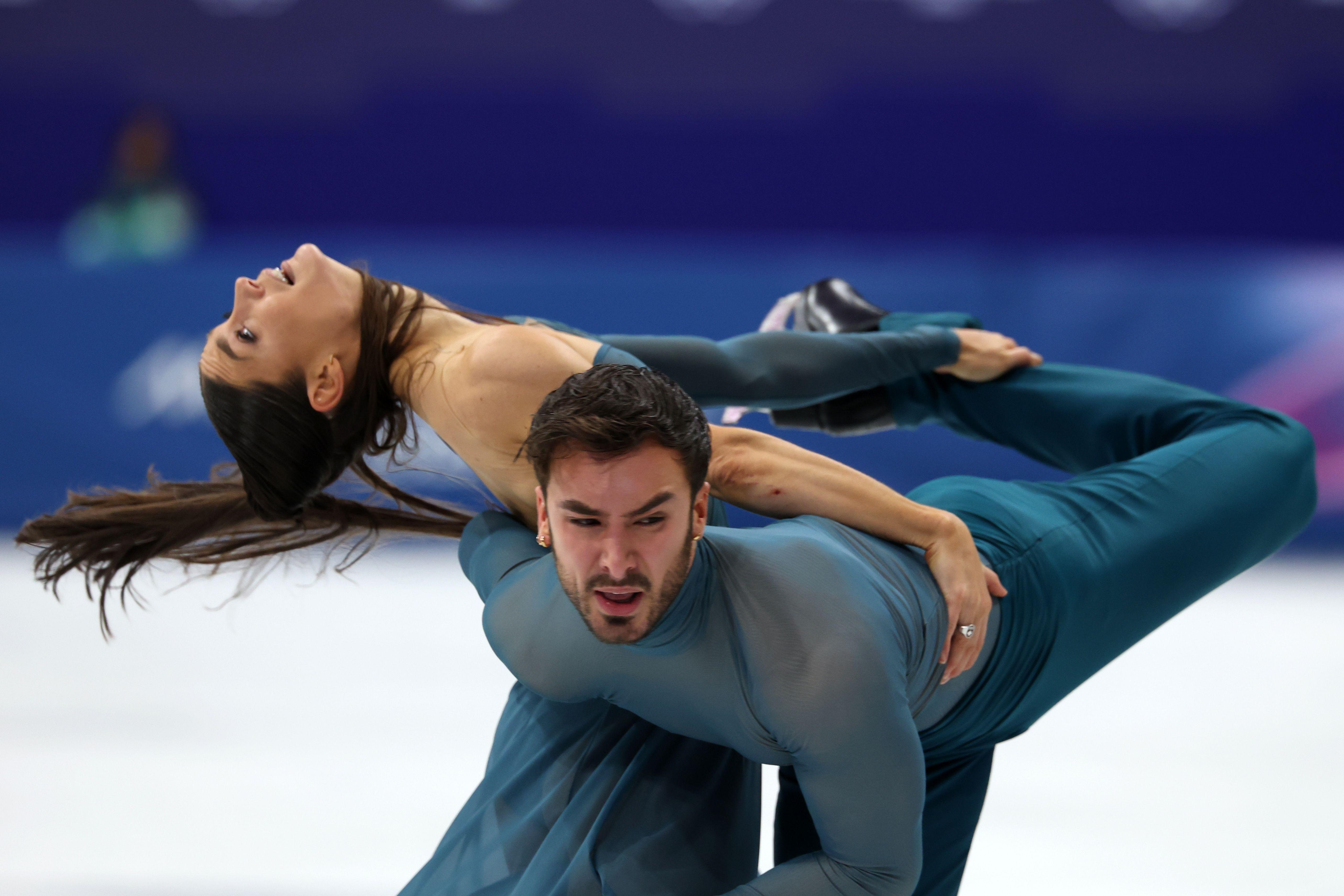 Gijom Sizeron i Lorans Furnije Bodri olimpijski šampioni u umetničkom klizanju u parovima, umetničko klizanje, klizači, zimske olimpijske igre u italiji