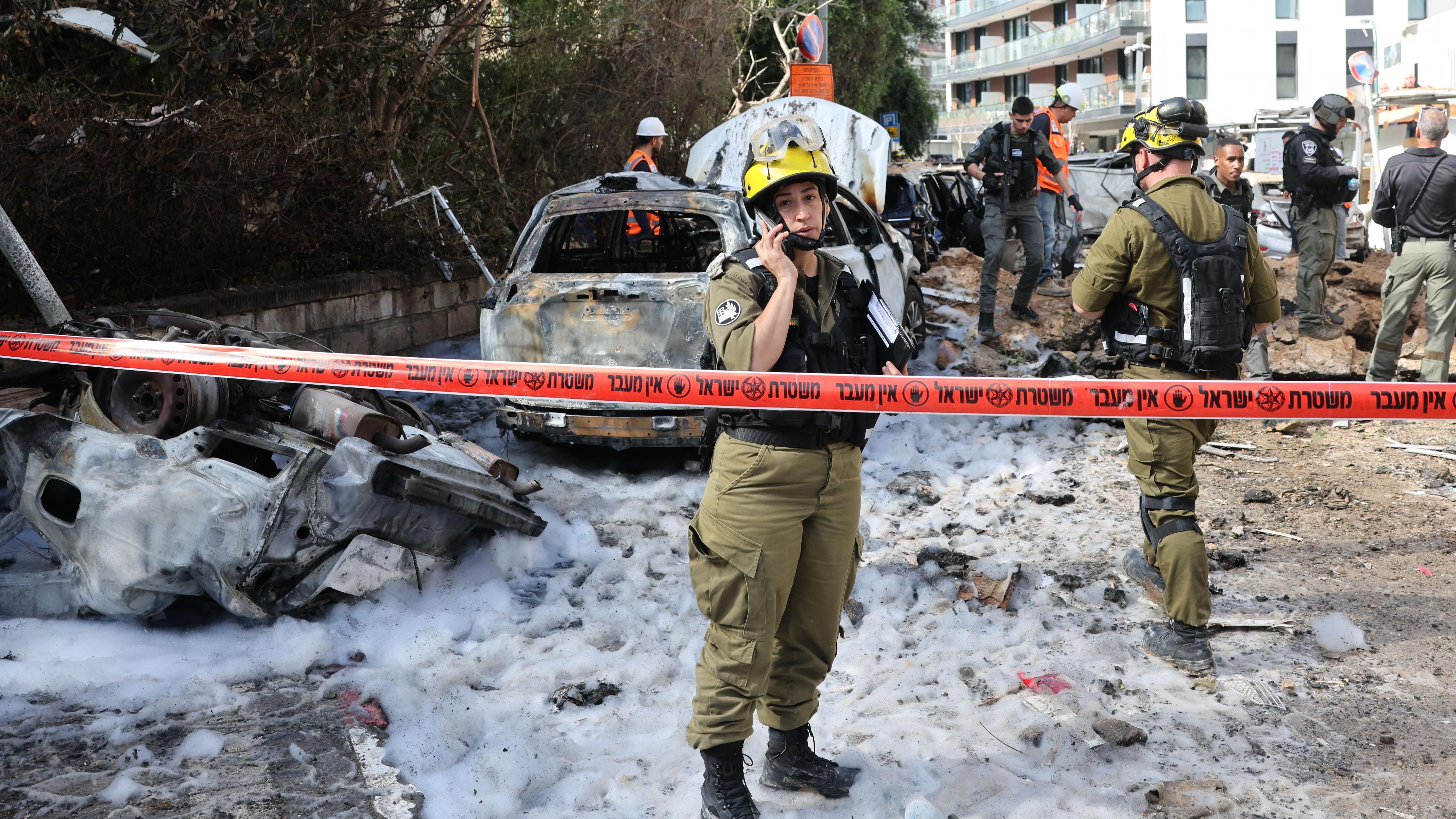 White House says plans for Iran talks remain 'fluid', as oil price climbs back above $100