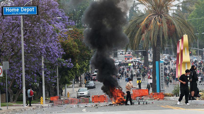How LA erupted over rumours of immigration raid at a hardware store