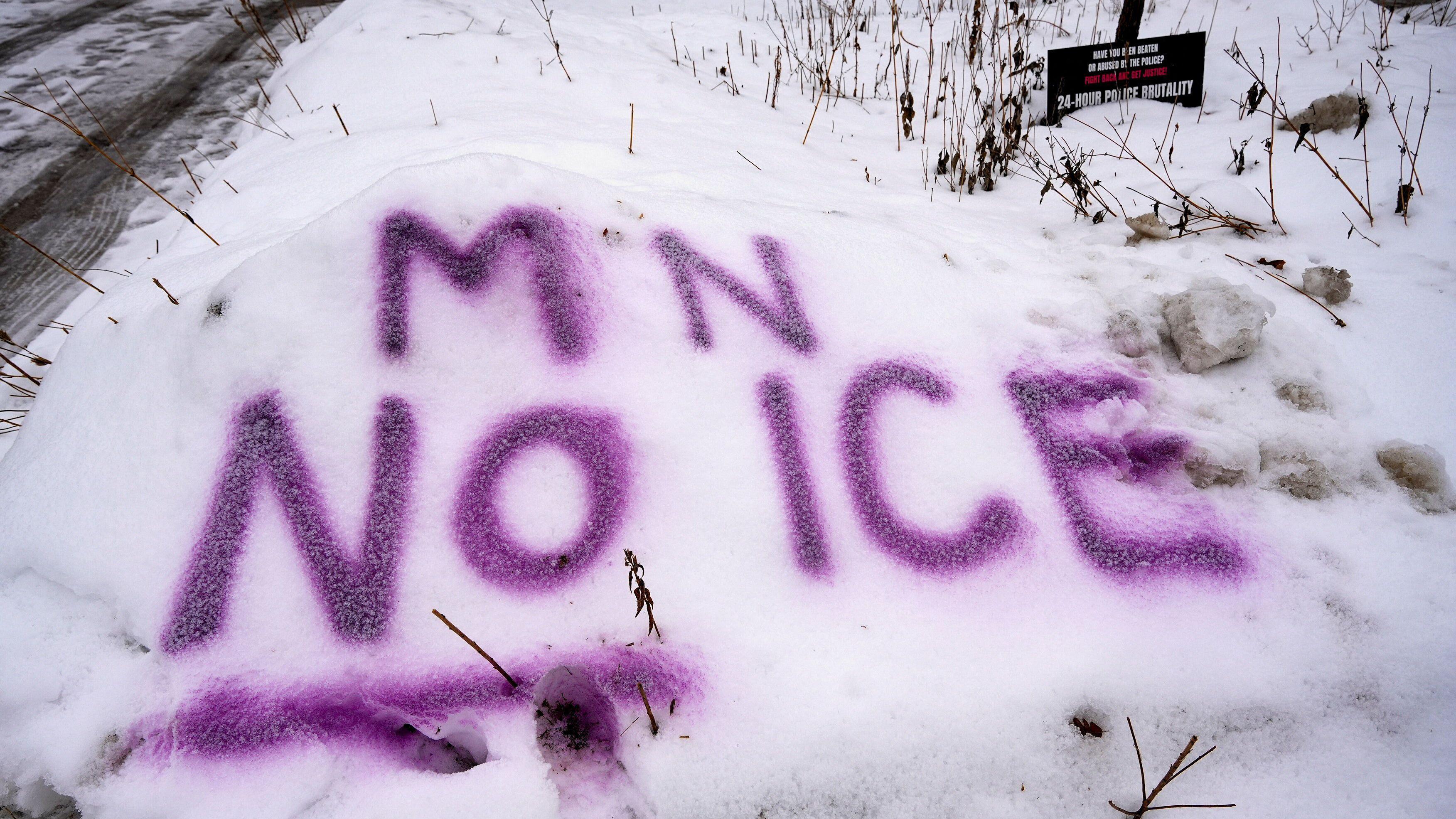 Poruka demonstranata u Mineapolisu