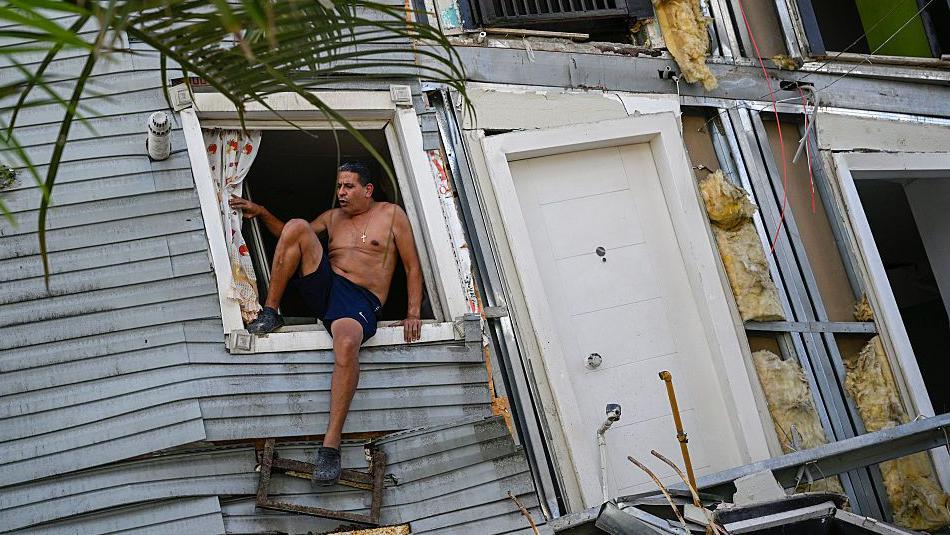Rescuers searching rubble after Venezuela's strongest earthquake since 1900