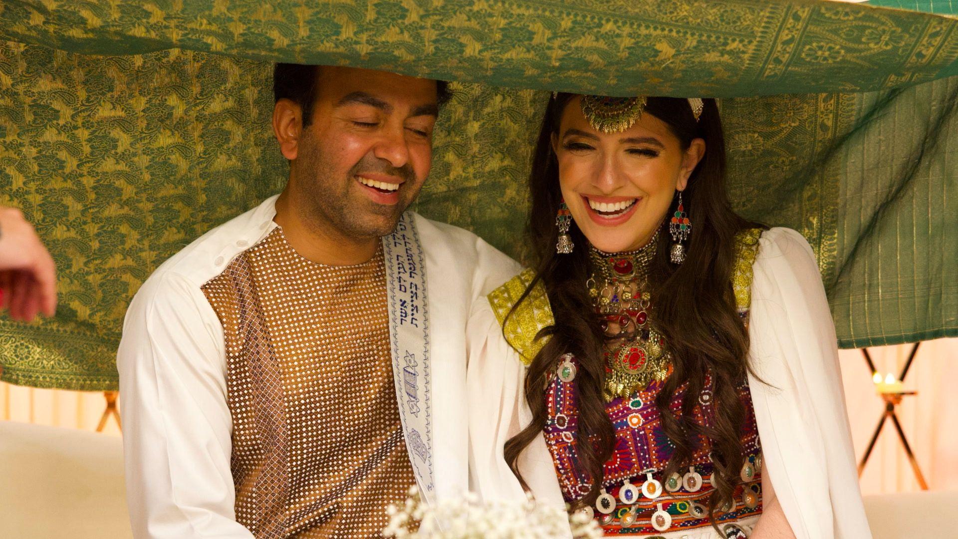طالبان کی حراست سے کی گئی خفیہ کالز نے سَمی اور صفی کی محبت کو زندہ رکھا