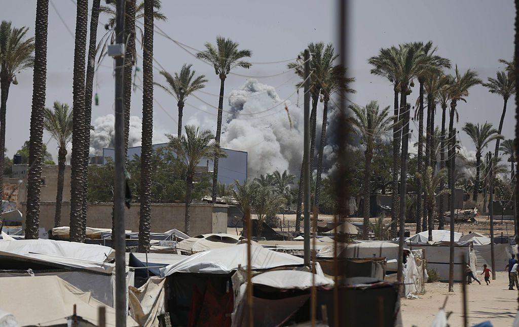 Uan explosión en Der al-Balah.