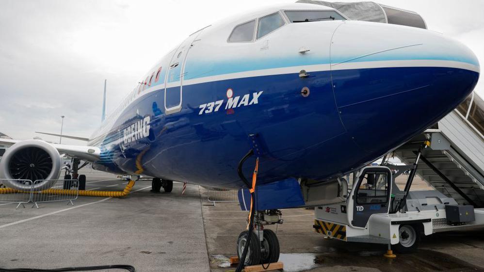 Boeing agrees $1.1bn deal over fatal 737 Max crashes