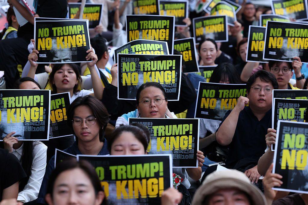 Protesta en Corea del Sur contra los aranceles de Trump