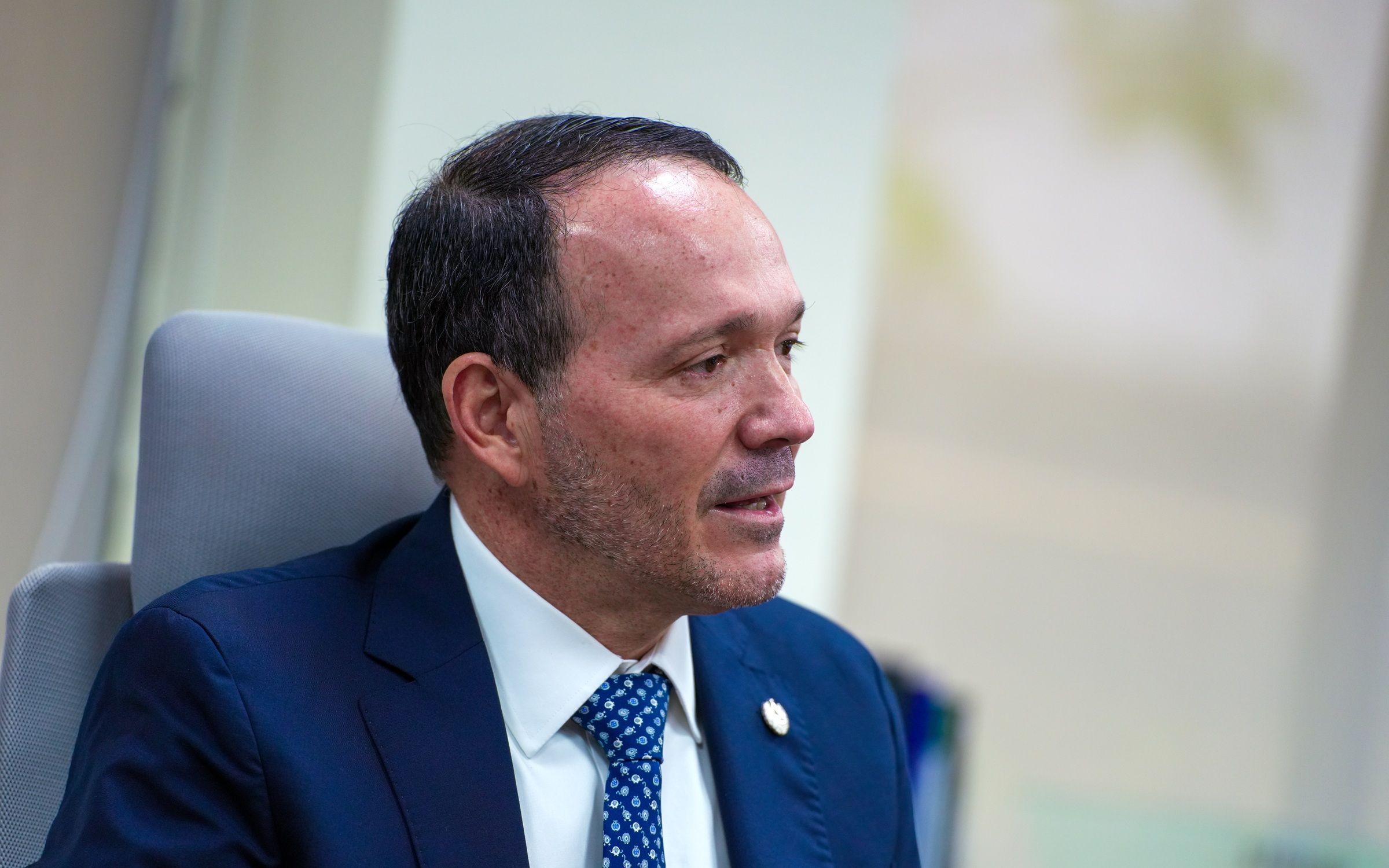 El ministro de Seguridad de El Salvador, Gustavo Villatoro.