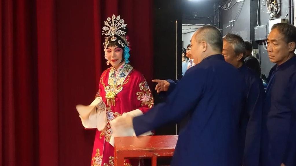徐馨生