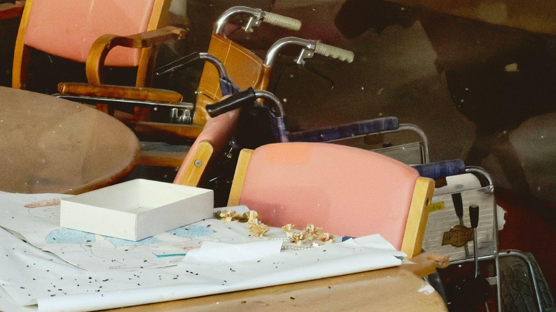 Casa de idosos abandonada