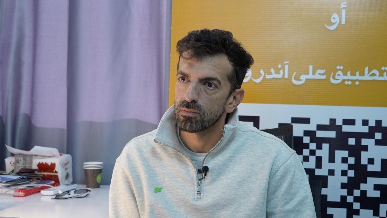 أسامة- رجل أعمال سوري.