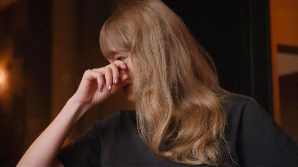 Taylor Swift shown breaking down in tears after she met Southport attack families