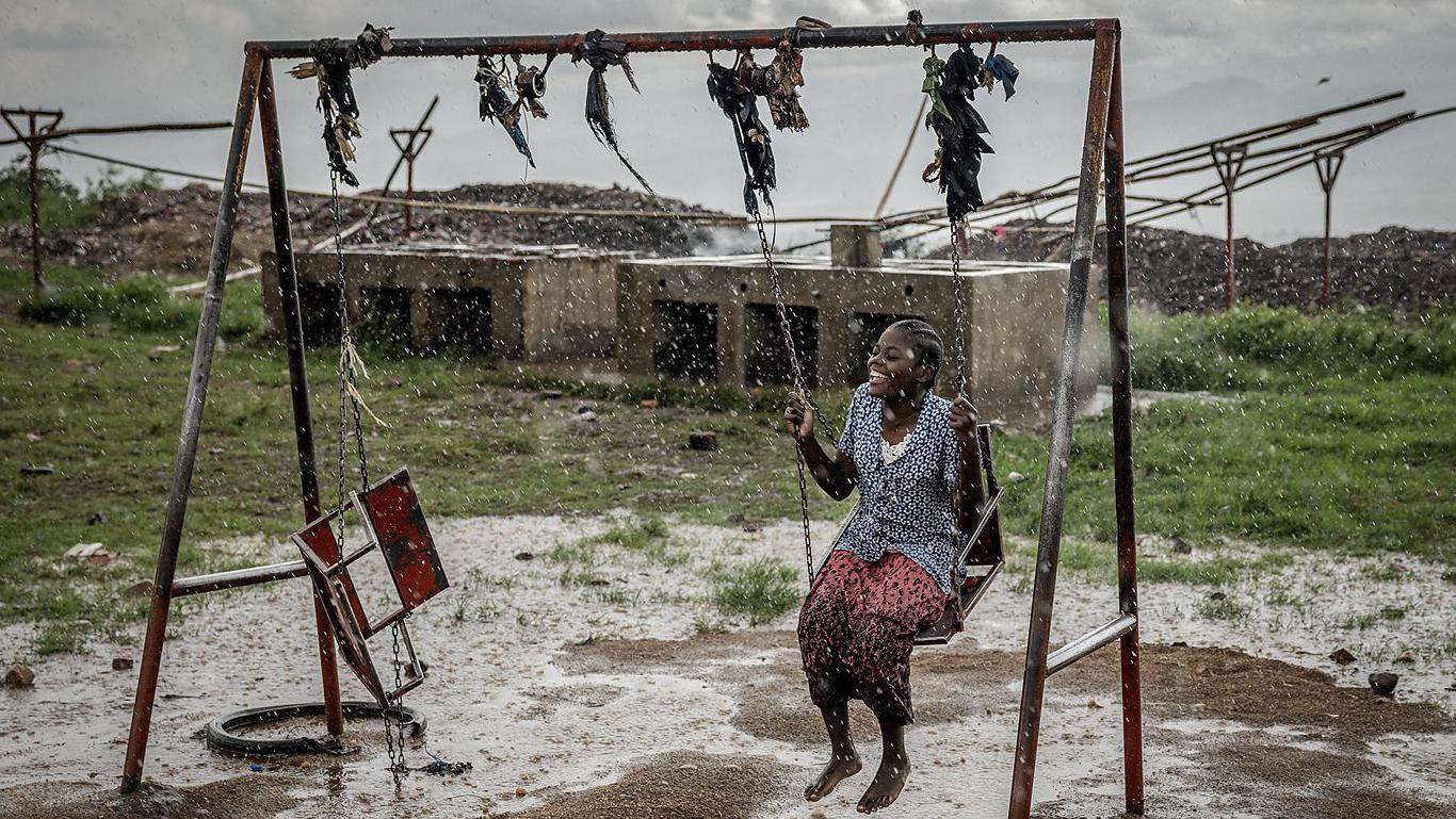 فتاة أفريقية 