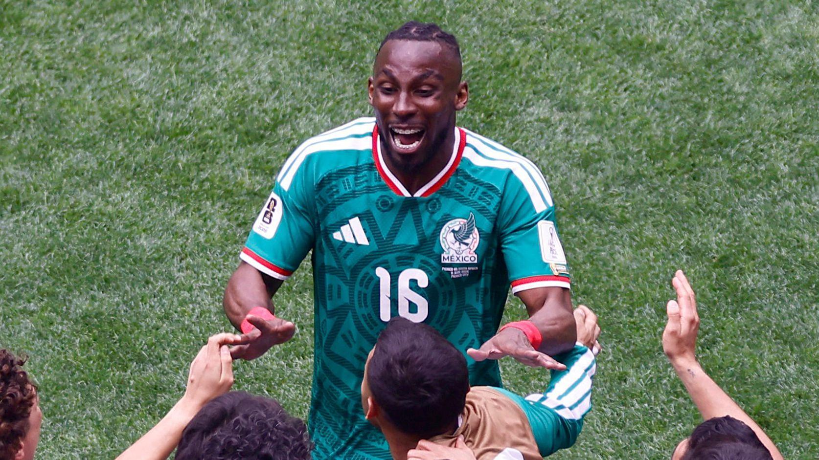Co-hosts Mexico take early lead against South Africa in World Cup opener