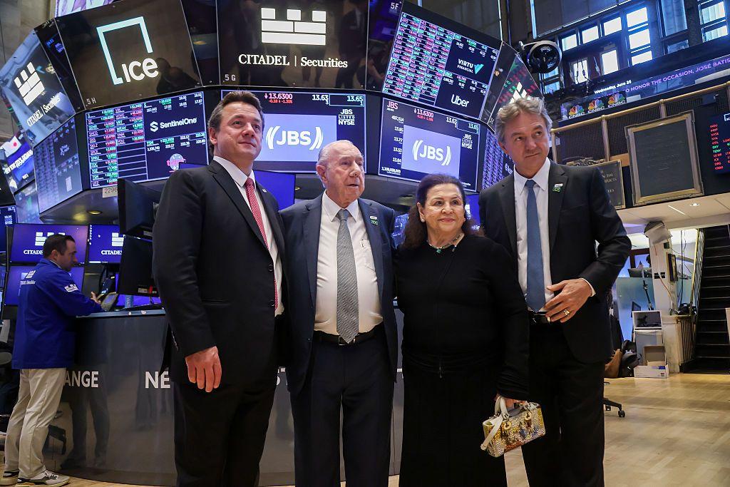 Membros do conselho da JBS SA e da Pilgrims Pride Corp, no pregão da Bolsa de Valores de Nova York (NYSE)