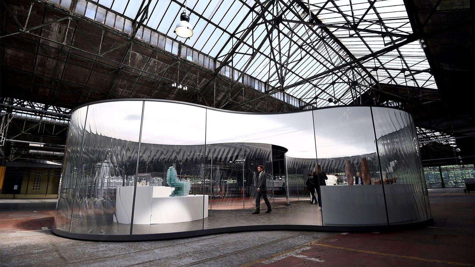 Interior del museo Kanal-Pompidou, Bruselas