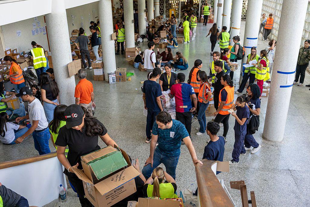 Voluntarios en la UCV