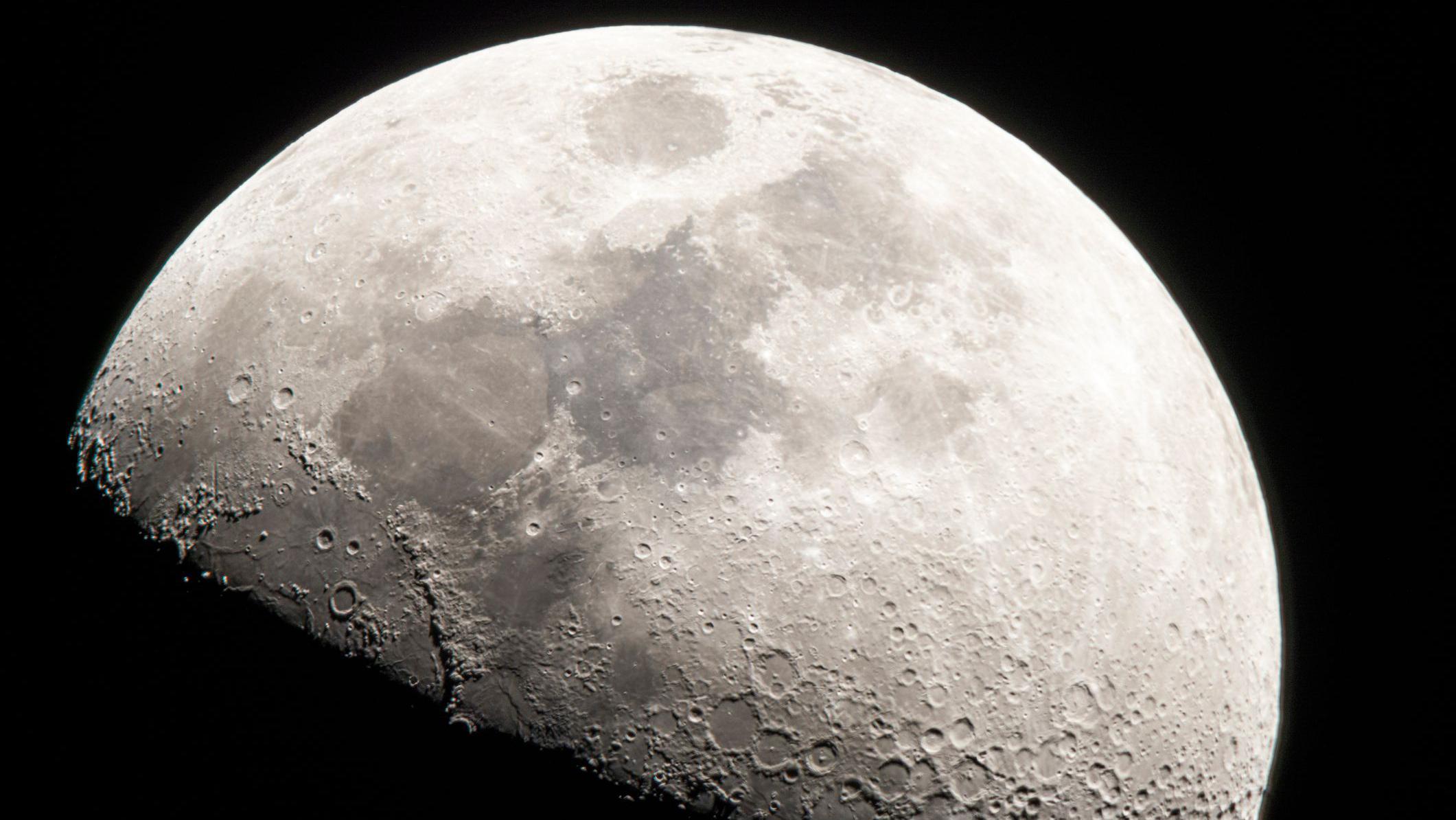 Nasa unveils next steps to build permanent Moon base