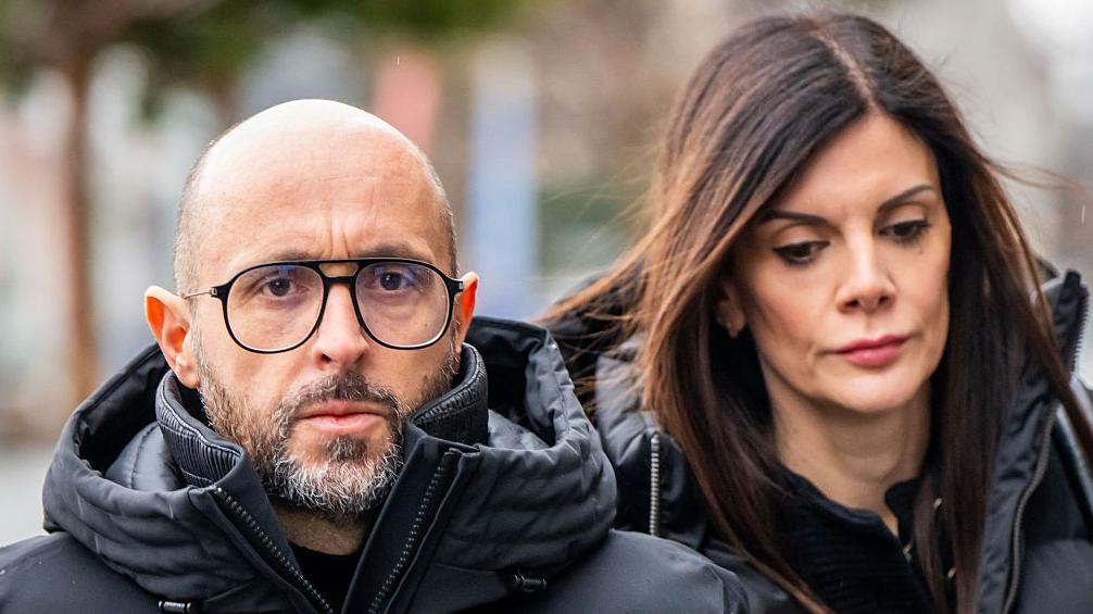 Swiss bar owners face questions from victims lawyers over fire disaster