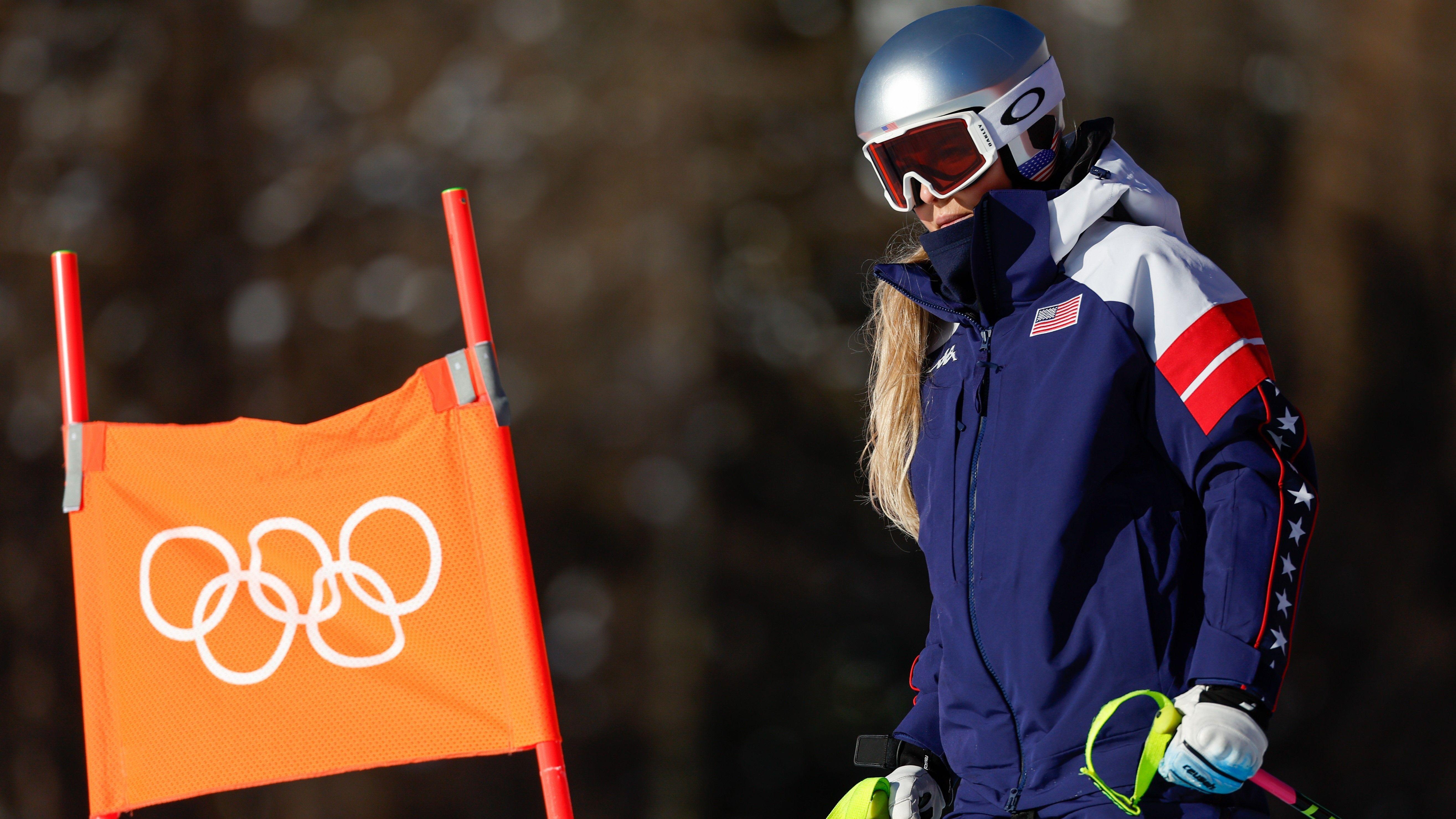 Winter Olympics: Vonn crashes in womens downhill after racing with torn ACL - watch