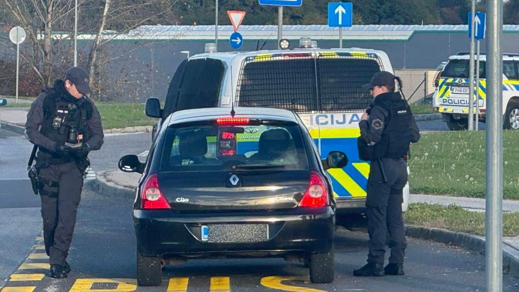 policija Slovenija Novo Mesto