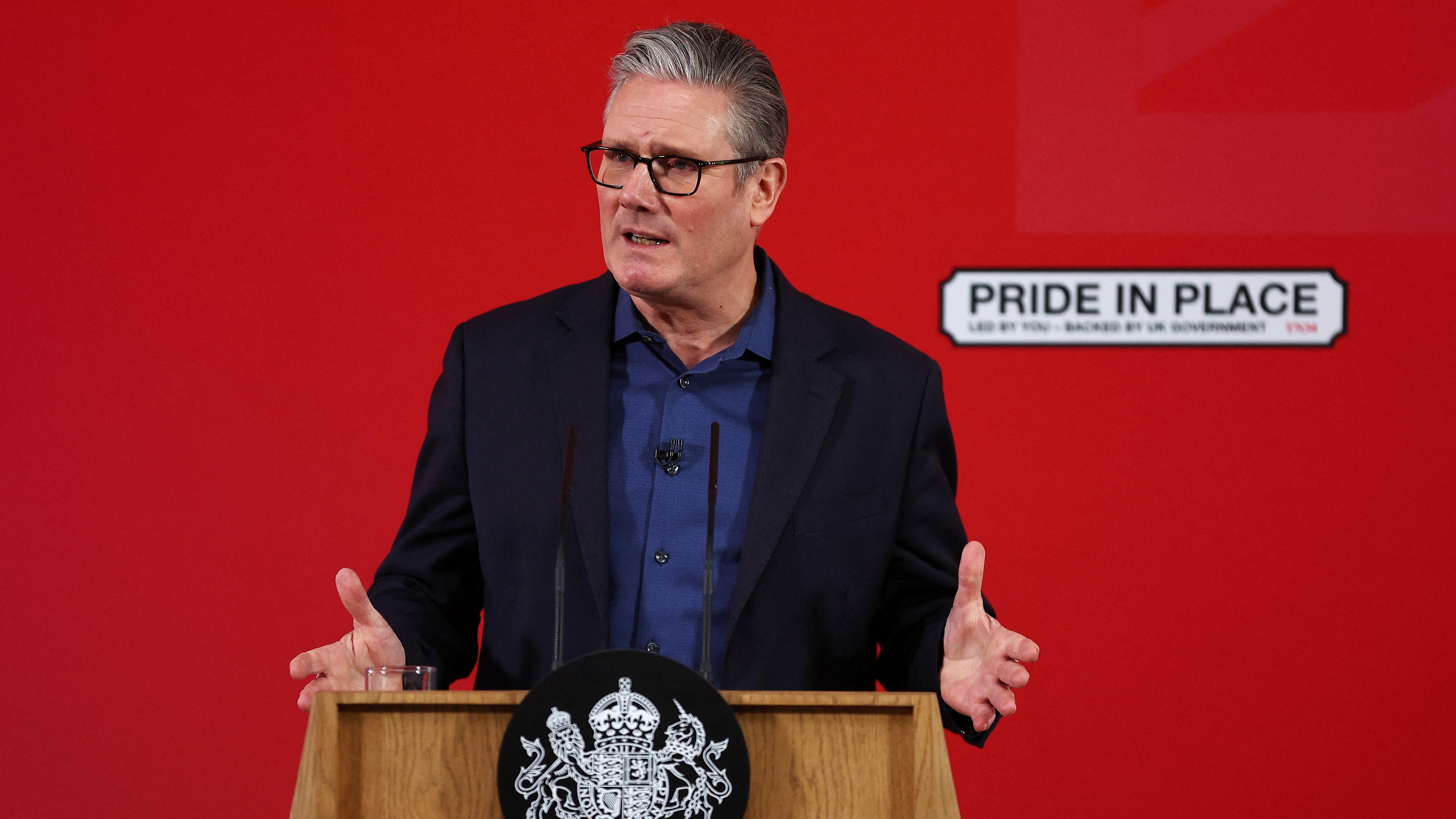 Starmer 'sorry for having believed Mandelson's lies' on Epstein as anger grows over appointment