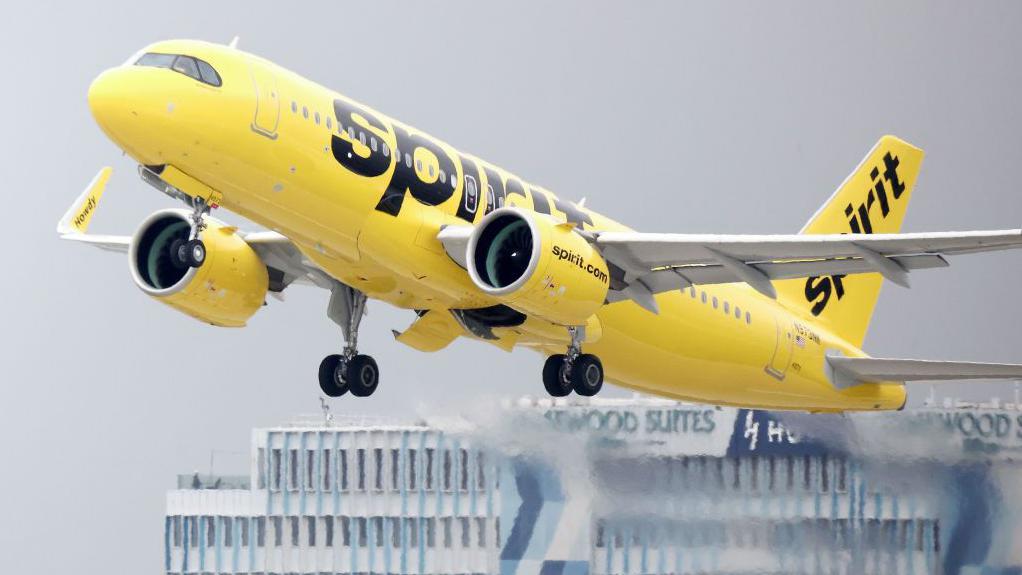 Spirit Airlines shutting down after rescue talks collapse