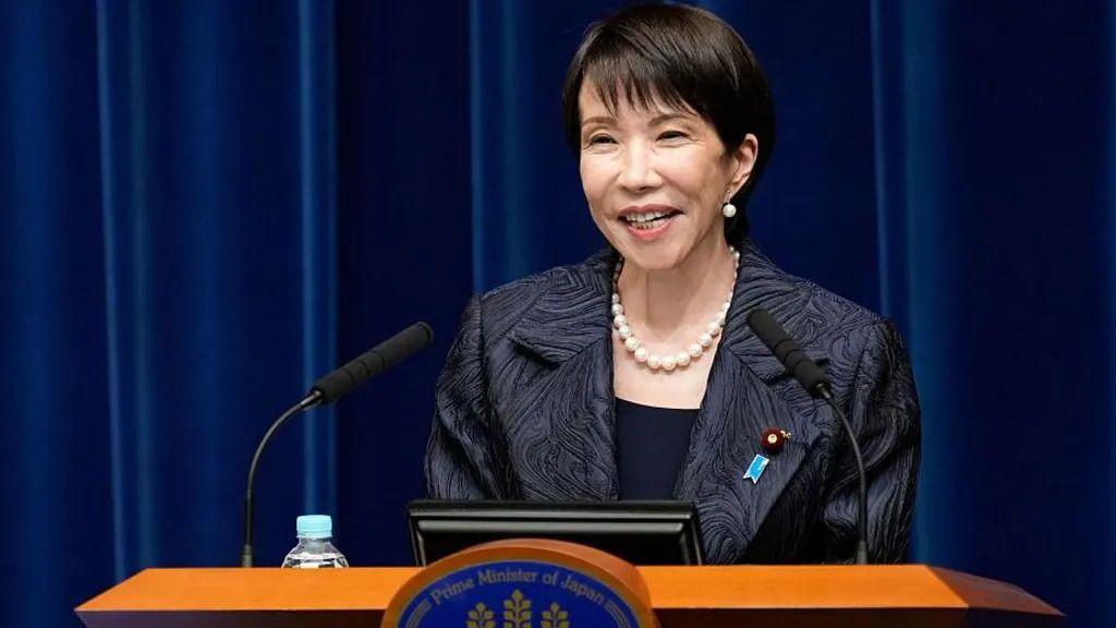 رئيسة وزراء اليابان