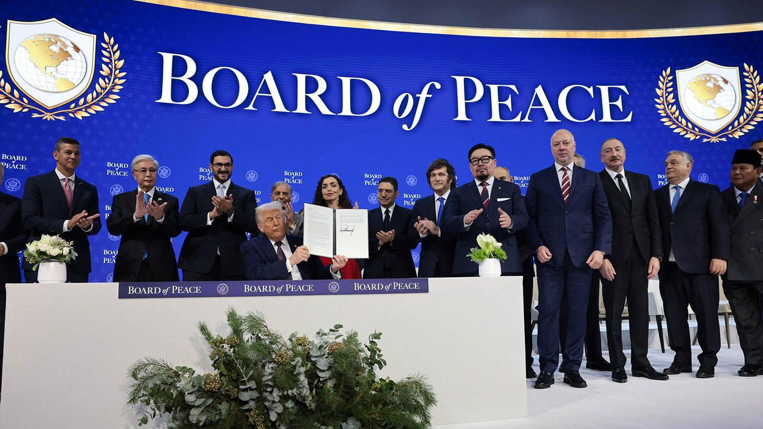 特朗普總統參與其「和平委員會」倡議的憲章發布活動