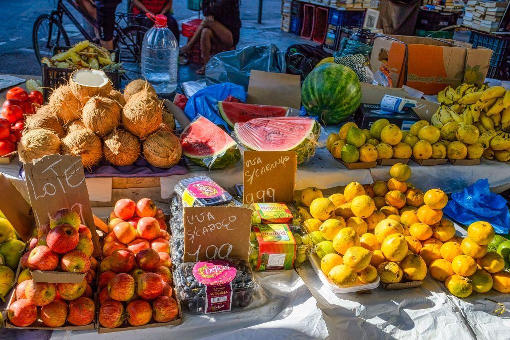 venda de frutas em feira