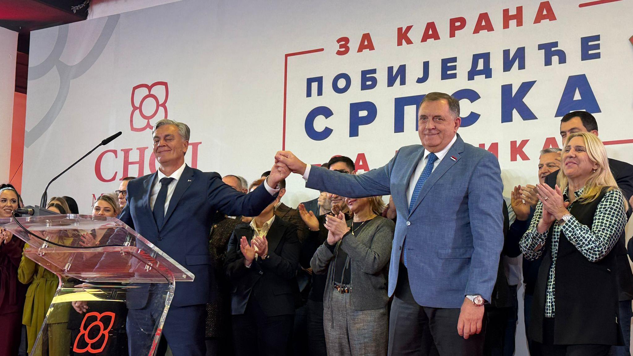 Predsednički izbori u Republici Srpskoj: Dodik proglasio pobedu njegovog kandidata 1 Siniša Karan i Milorad Dodik
