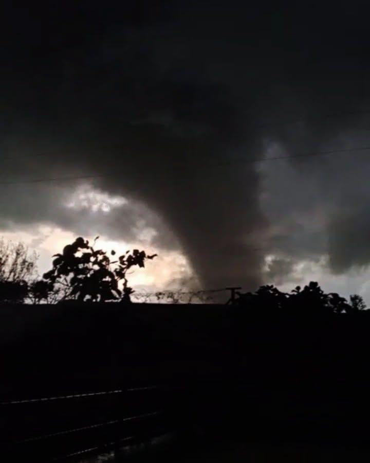 Tornado registrado em Giru&aacute;, no Rio Grande do Sul, em 28 de julho de 2026