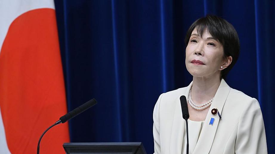 Sanae Takaichi, primera ministra de Japón, durante una conferencia de prensa en la oficina del primer ministro en Tokio, Japón, el lunes 27 de julio de 2026.