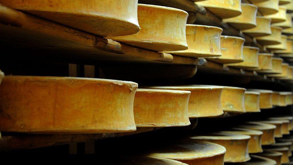France relaxes strict cheese-making rules after prolonged drought