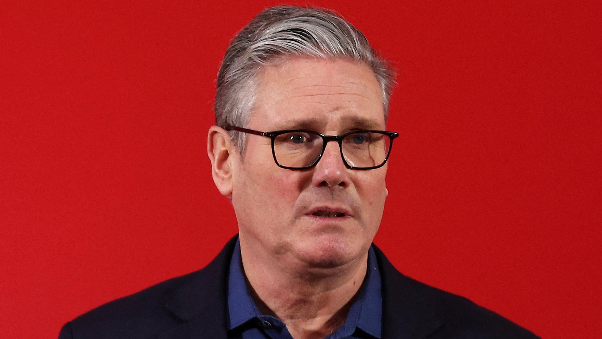 Starmer apologises to Epstein victims for believing Mandelson's 'lies'