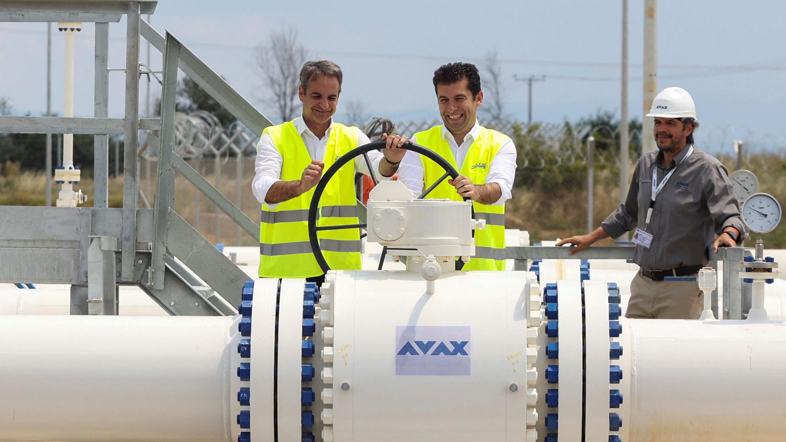 Gde će Srbija kupovati gas ako ostane bez ruskog 2 Grčki premijer Kirjakos Micotakis i bugarski premijer Kiril Petkov