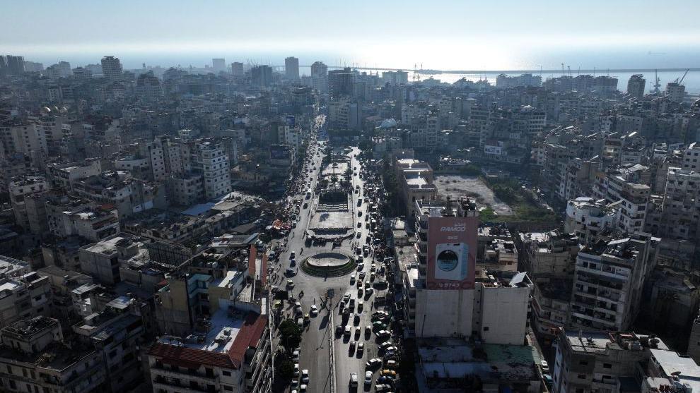صورة لمدينة اللاذقية الساحلية حيث تم الإبلاغ عن العديد من حالات الاختطاف منها. 