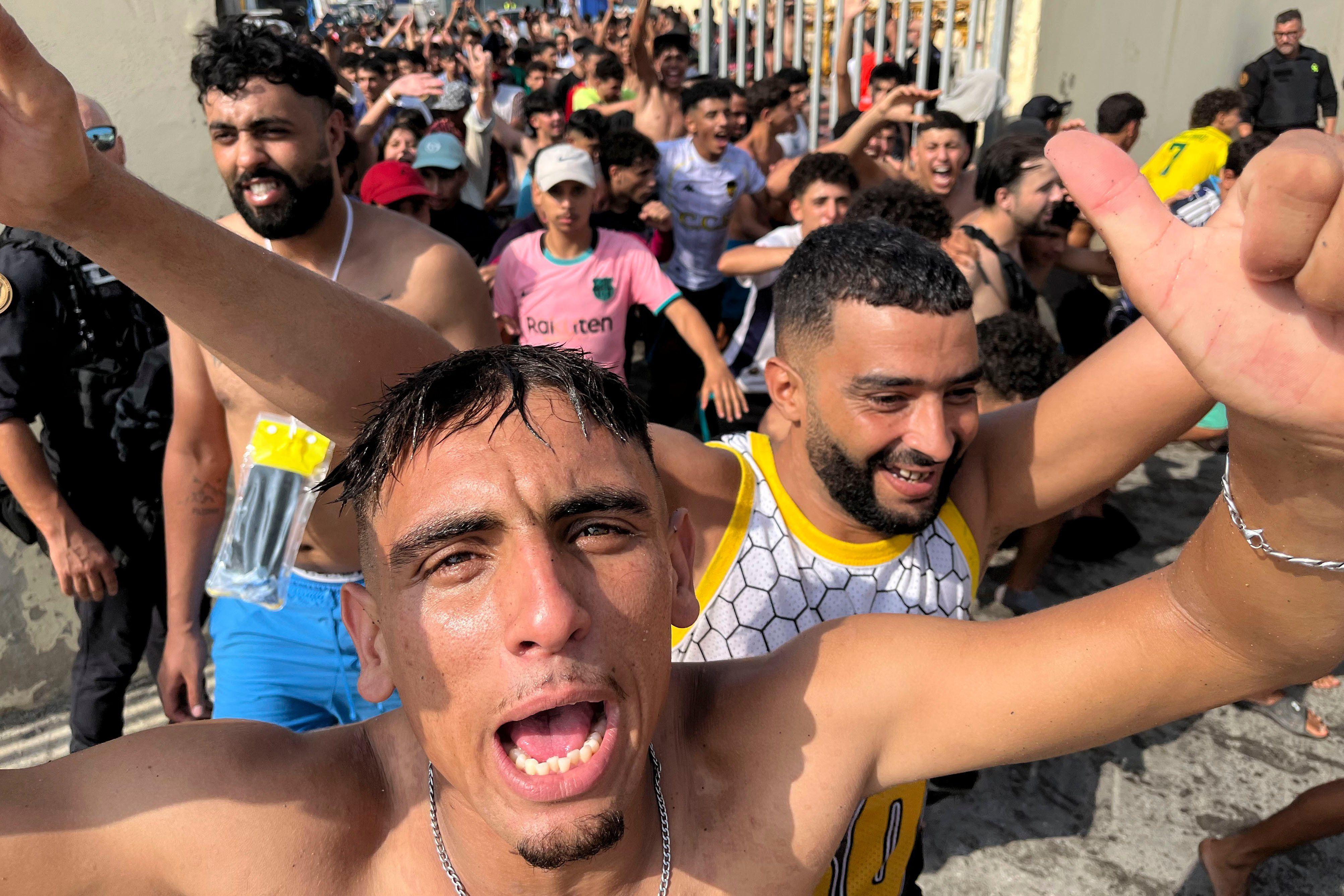 marokanci u seuti, ceuta, seuta, marokanci doplivali do španske teritorije seute