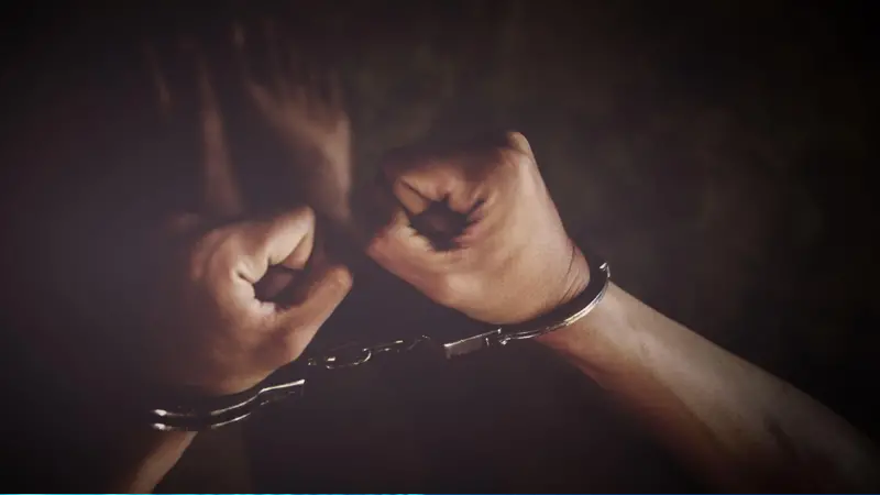 ملزم، پولیس