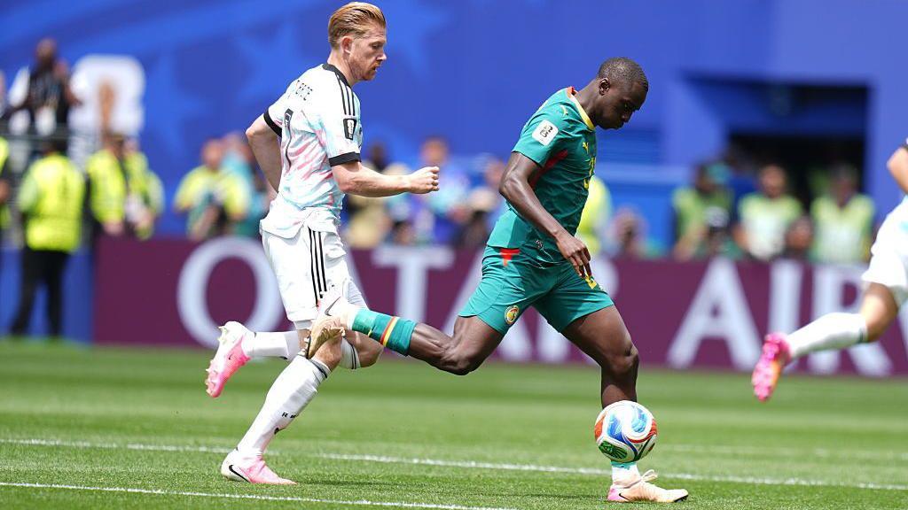 Sarr hits post early on for Senegal against Belgium