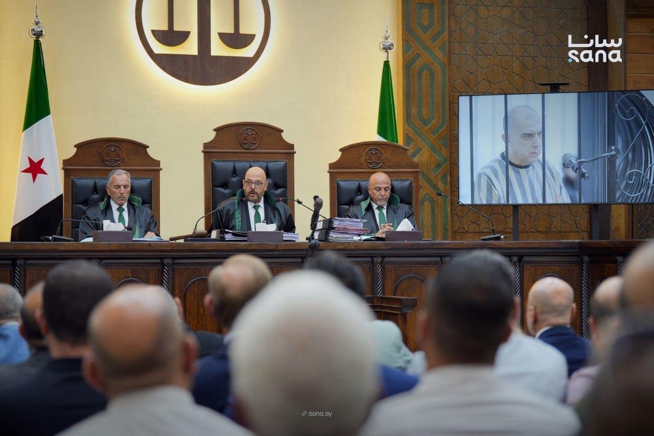 من جلسة الحكم على الرئيس السوري السابق بشار الأسد 