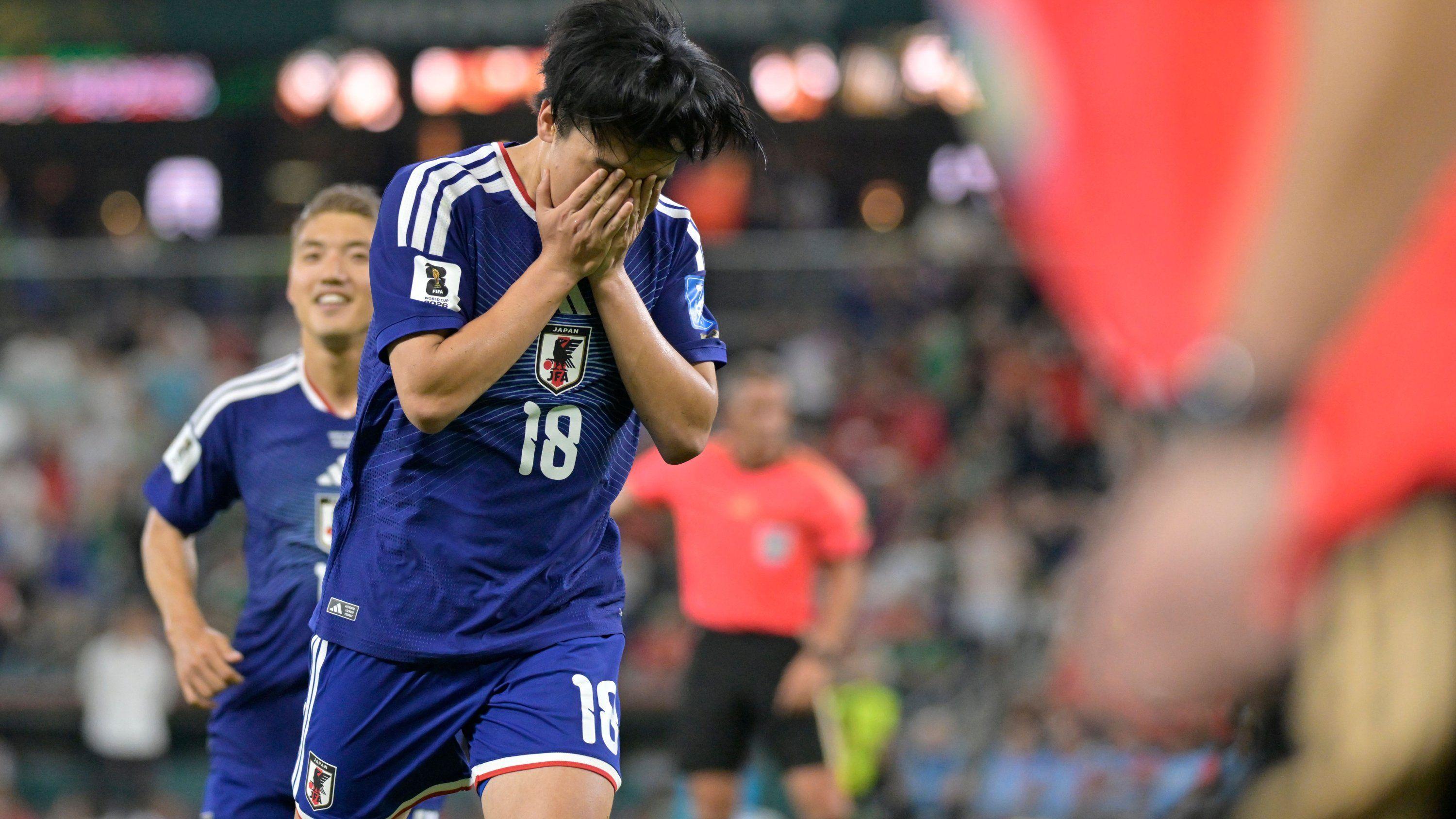 Watch live as superb Japan 4-0 up and cruising against Tunisia in World Cup