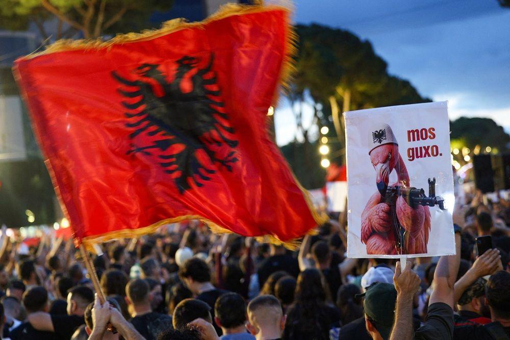 protesti u tirani