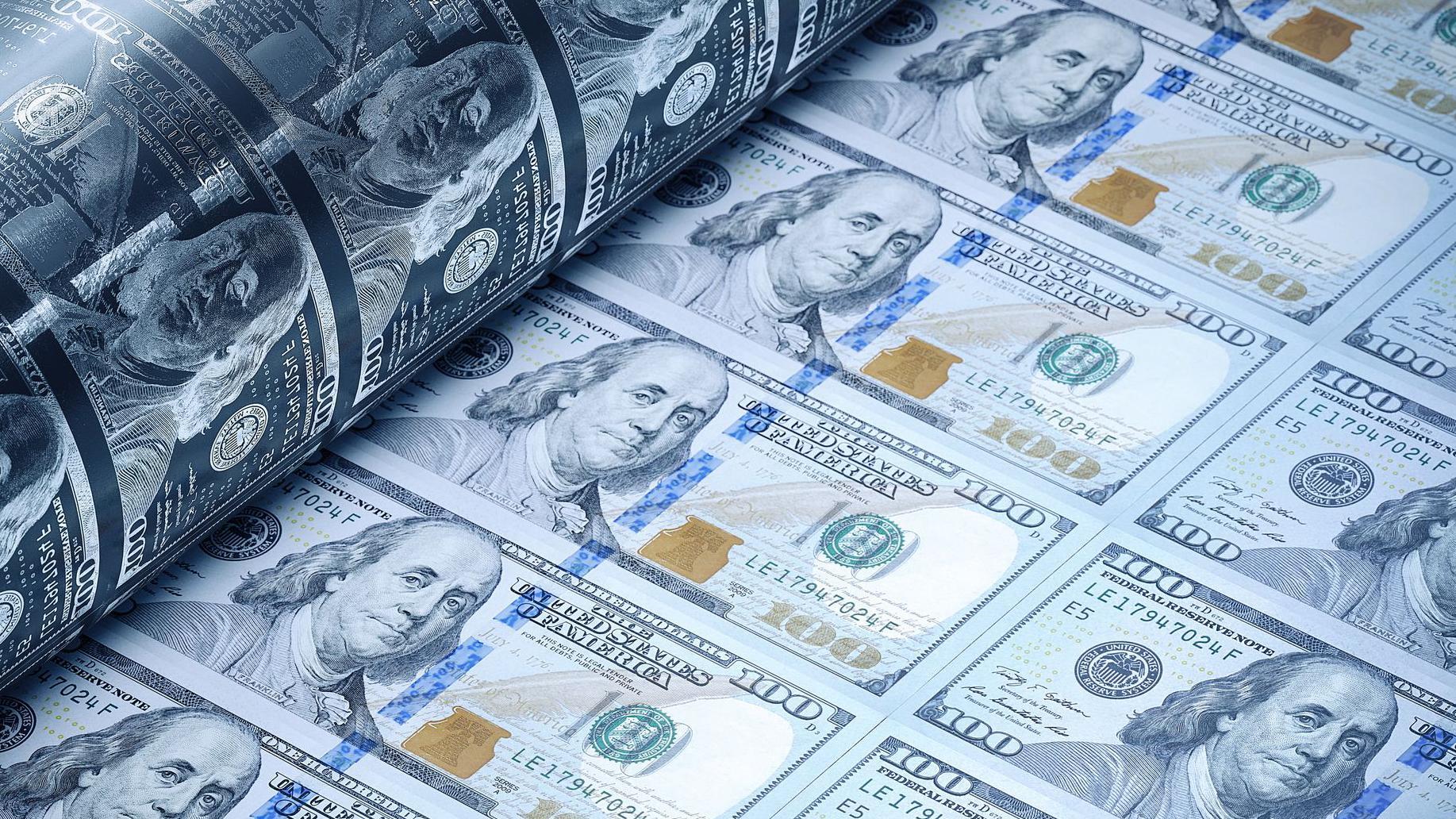 Moodys downgrades US credit rating citing rising debt