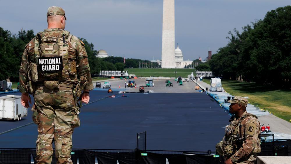 Trumps Lincoln Memorial Reflecting Pool makeover faces a lawsuit and a $13m price tag