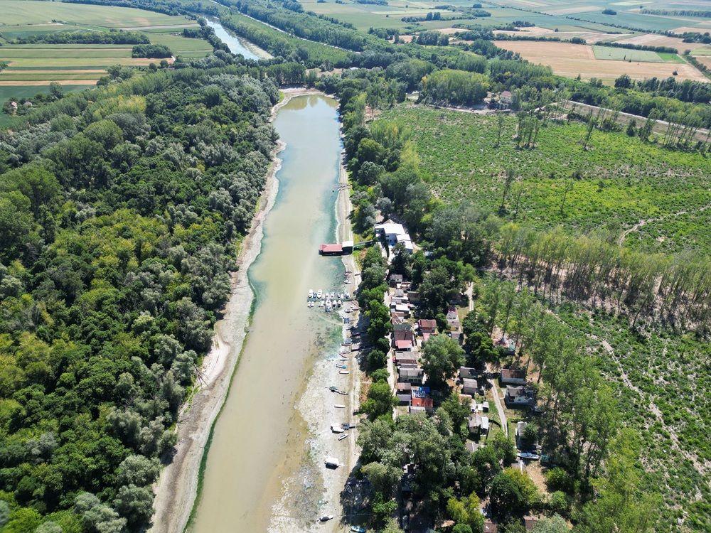 dunav, vodostaj dunava, nizak nivo dunava, dunav kod bezdana