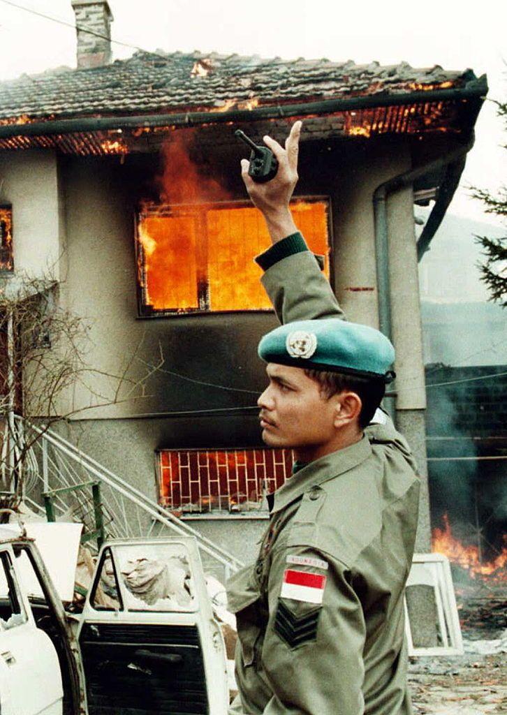 جندي أندونيسي