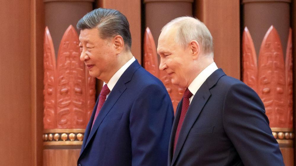 Putin and Xi renew plans to build major gas pipeline during talks in Beijing