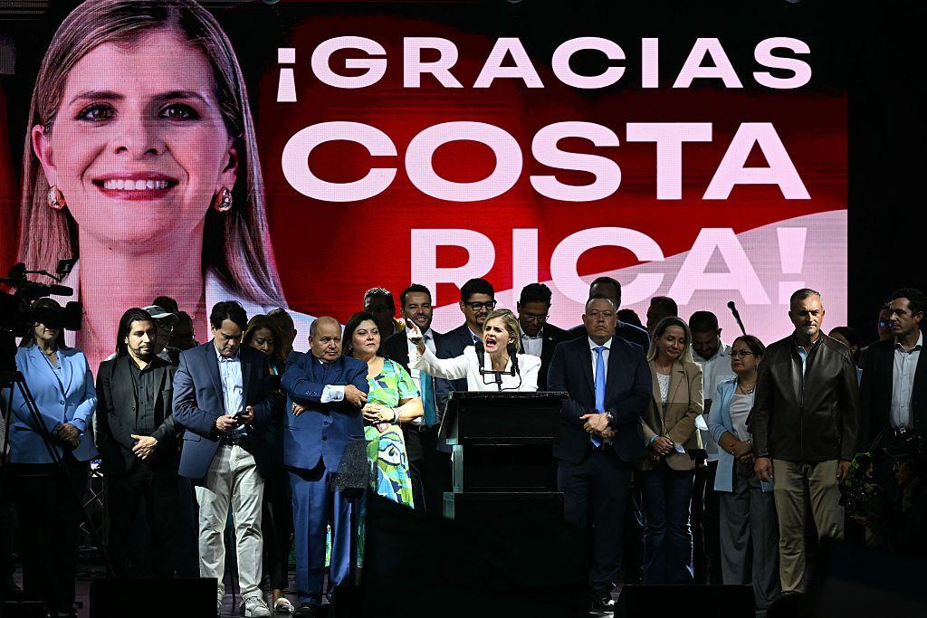 Laura Fernández en discurso
