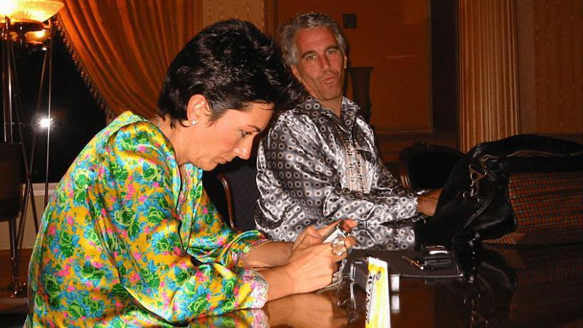 Jeffrey Epstein y Ghislaine Maxwell