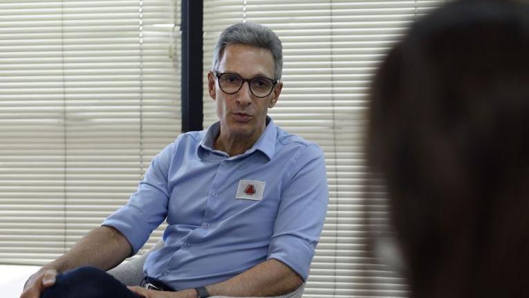 Romeu Zema durante entrevista