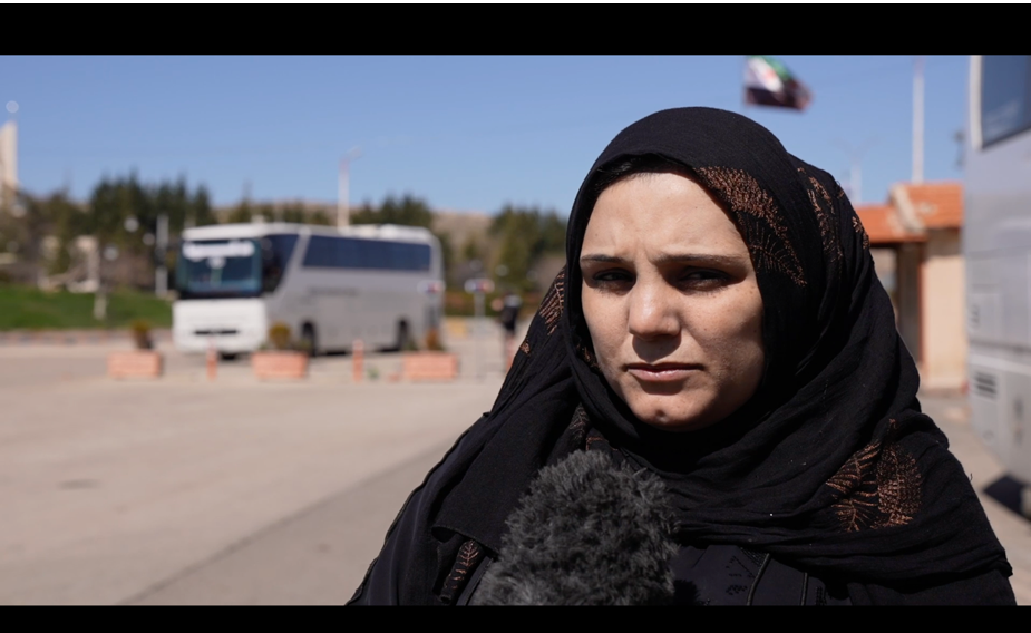  فداء عبد الجرباوي، لاجئة سورية عادت من لبنان بعد اندلاع المواجهات بين حزب الله وإسرائيل 